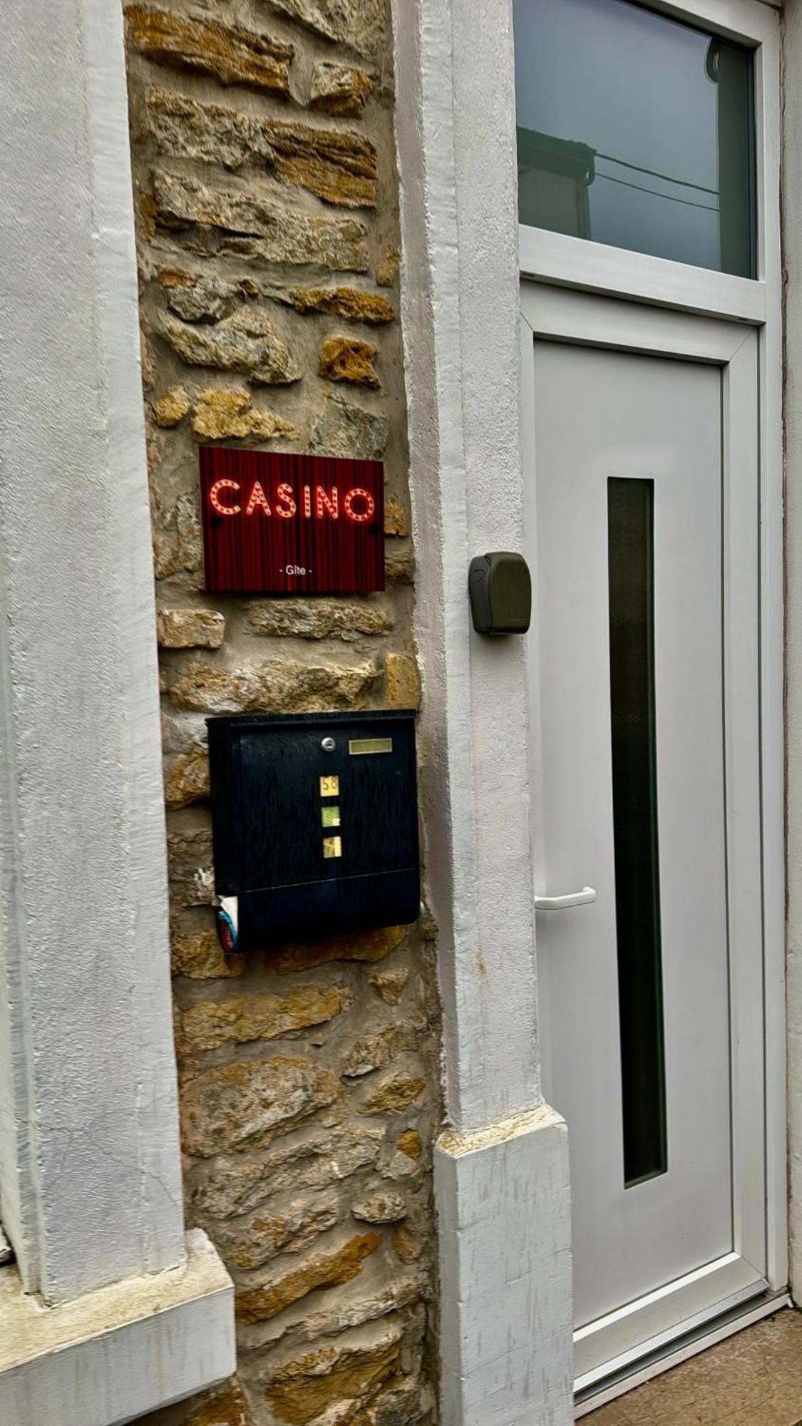 Holiday home Le Casino Royal A Proximite Du Port Boulogne-sur-Mer